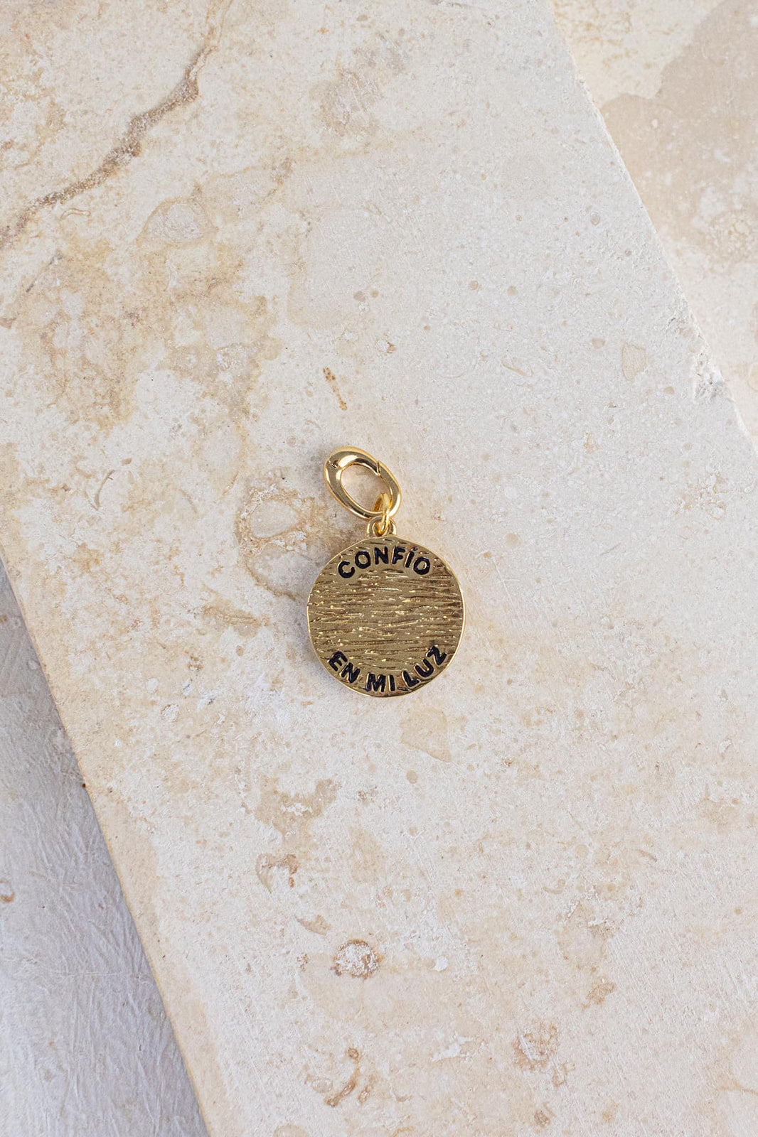 Dije Guardiana de la Autoestima