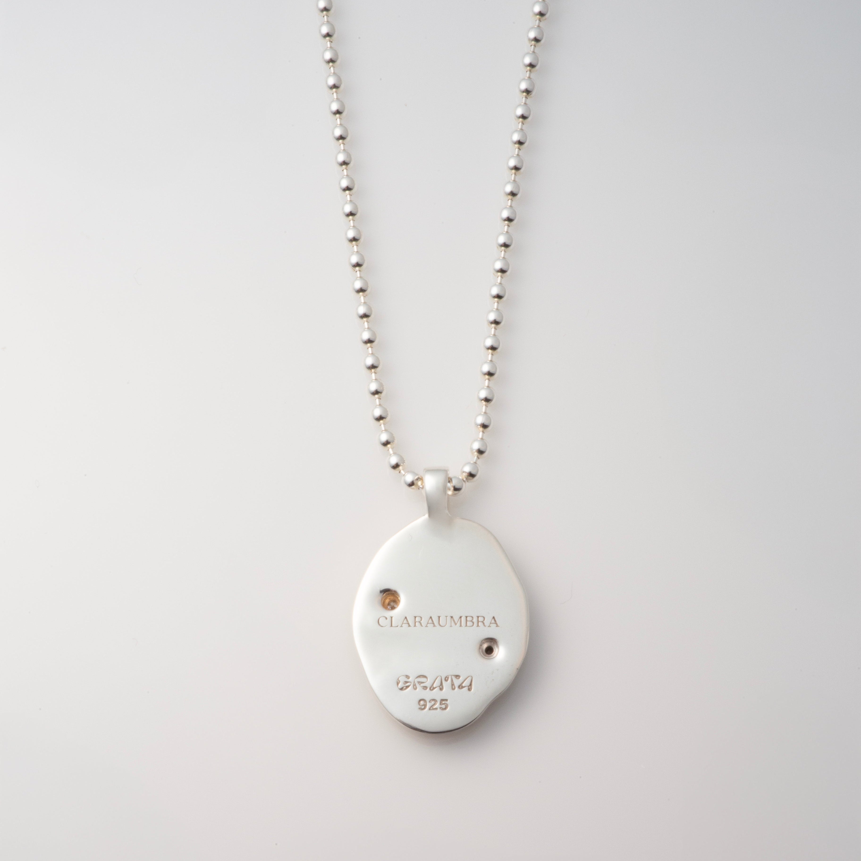 joyería espiritual con diamante negro y natural