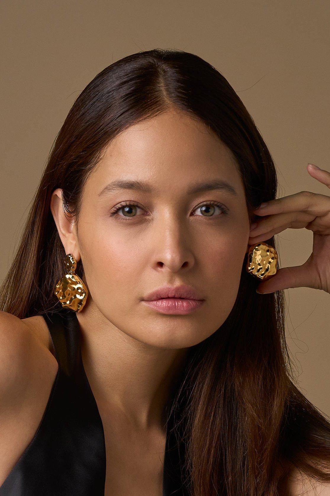 Aretes "La Imperfecta" Dorados