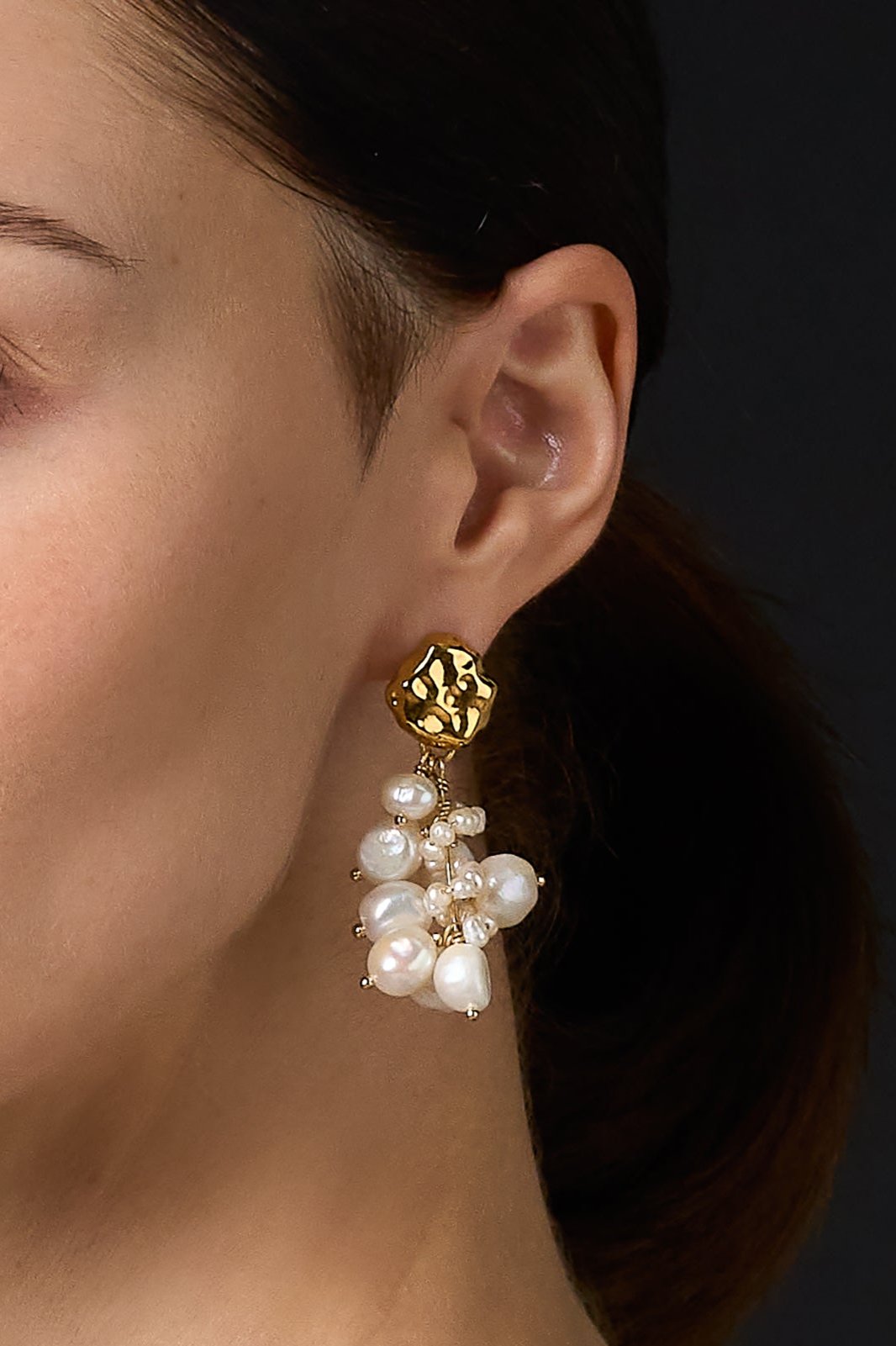 Aretes "Raíz Alquímica" de Perlas